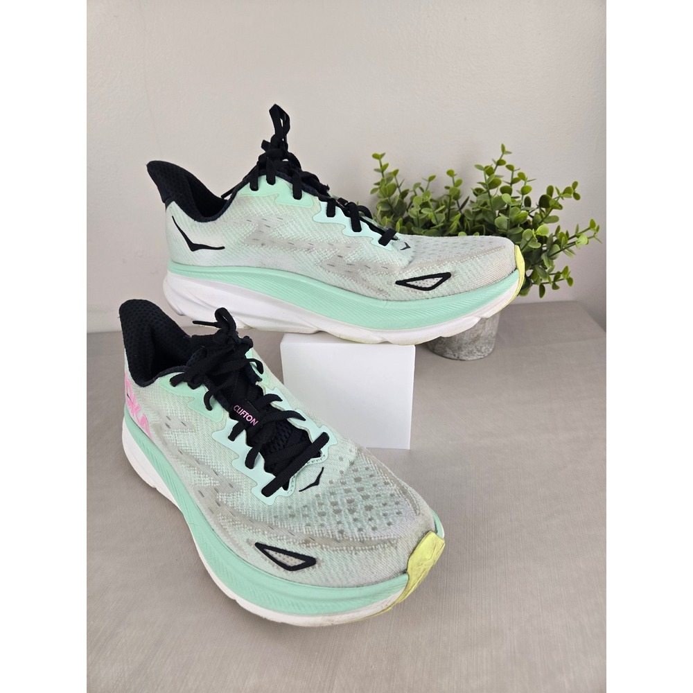 Hoka One One Clifton 9 Mist Green Black Pink Running Shoes 1127896 MNW Womens 9B